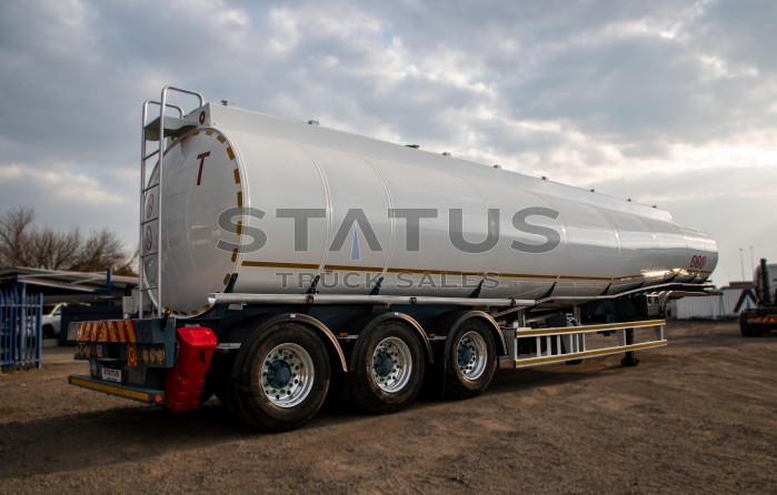 2013 GRW 50 000Lt Tri-Axle Bridging Fuel Tanker Trailer 2013 GRW 50 000Lt Tri-Axle Bridging Fuel Tanker Trailer