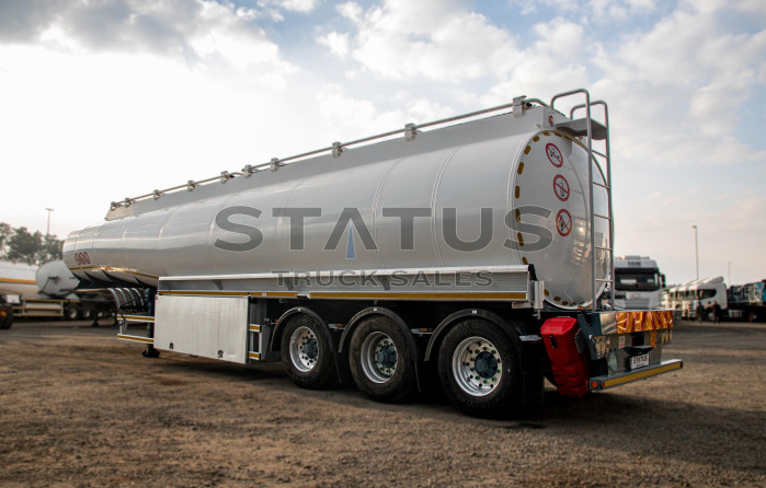 2013 GRW 50 000Lt Tri-Axle Bridging Fuel Tanker Trailer 2013 GRW 50 000Lt Tri-Axle Bridging Fuel Tanker Trailer