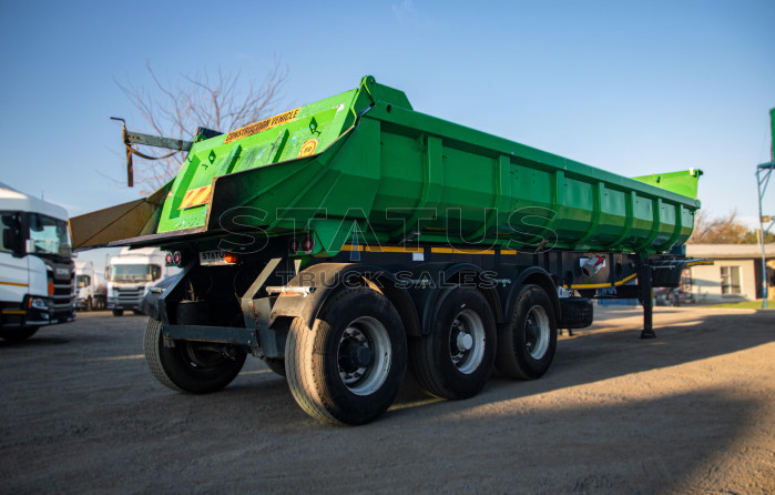 2024 Afrit tri-axle 22m³ back end tipper sloper 