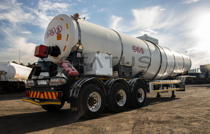  2023 Henred Fruehauf 38 000Lt Tri-Axle HFO Tanker Trailer 