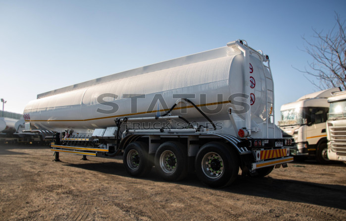 2014 Tank Clinic 49 000Lt Tri-Axle Metered Fuel Tanker Trailer 2014 Tank Clinic 49 000Lt Tri-Axle Metered Fuel Tanker Trailer